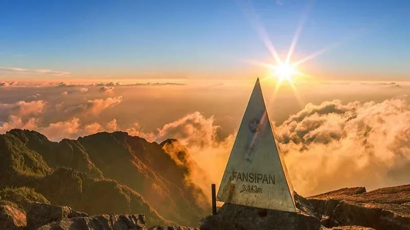 Leo Fansipan bao nhiêu km? Tất tần tật thông tin về chuyến leo đỉnh Fansipan