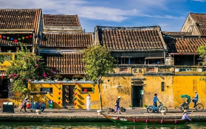 màu vàng đặc trưng của hội an