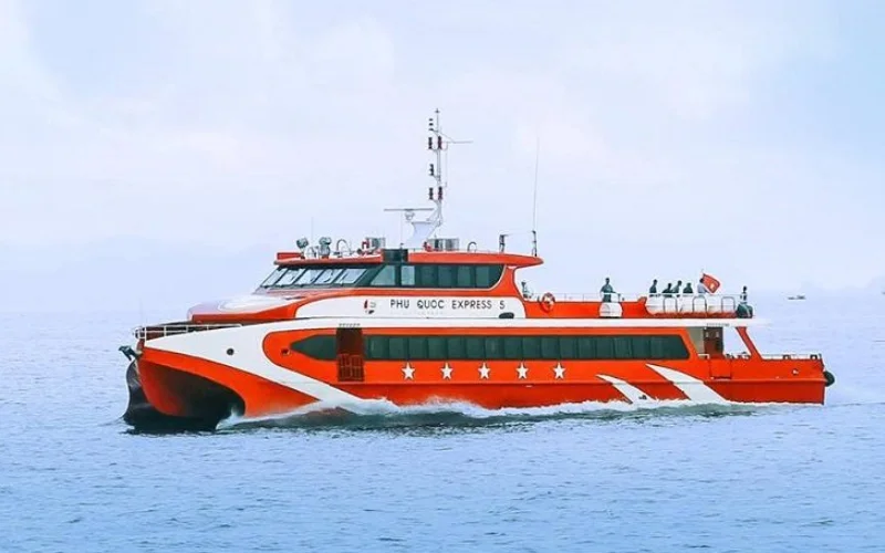 tàu đi phú quốc