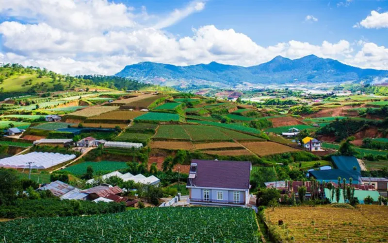 các địa danh ở đà lạt bằng tiếng anh